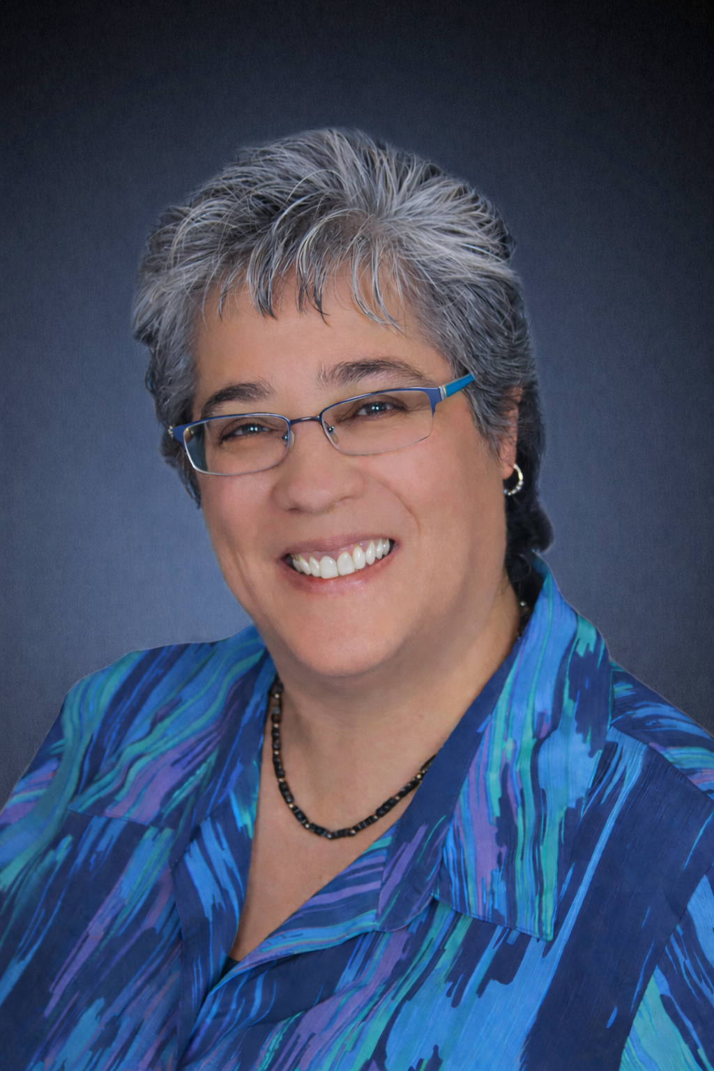 Lynn  Weitzner